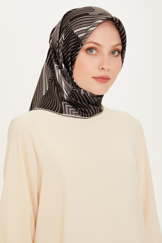 Armine İpek Eşarp 2025 Kış - 9218-81 Siyah Füme Sura