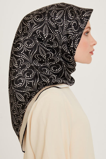 Armine İpek Eşarp 2025 Kış - 9246-06 Siyah Krem Sura