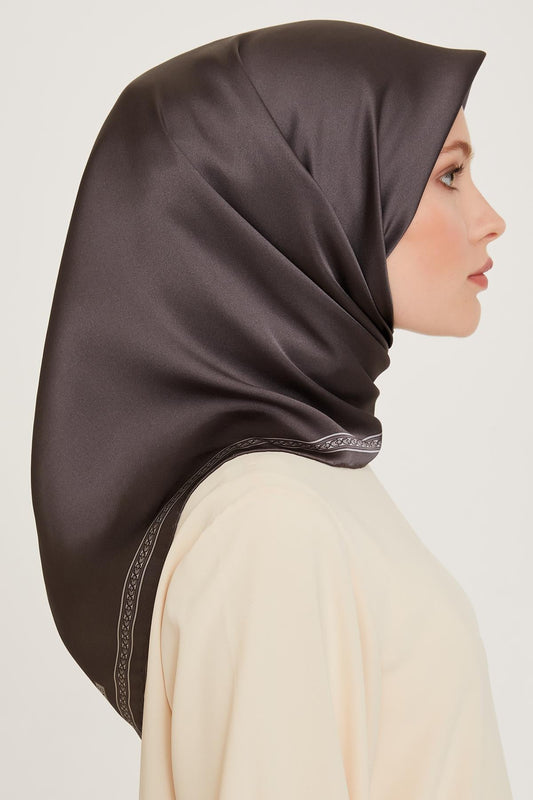 Armine İpek Eşarp 2025 Kış - 9261-31 Sura