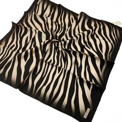 Armine İpek Eşarp Nostalji - 8274-02 Siyah Vizon Zebra Sura