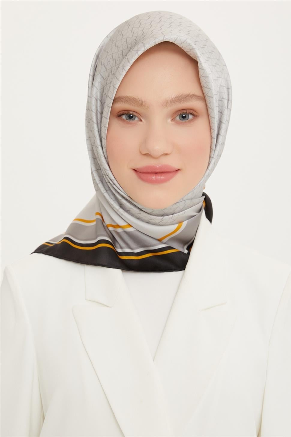 Armine İpek Eşarp Nostalji - 8724-31 Twill