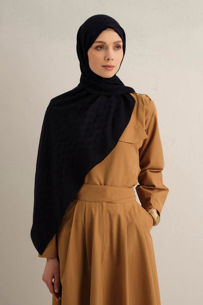 Armine Pamora Şal - Monogram Desenli 3 - Koyu Lacivert 03