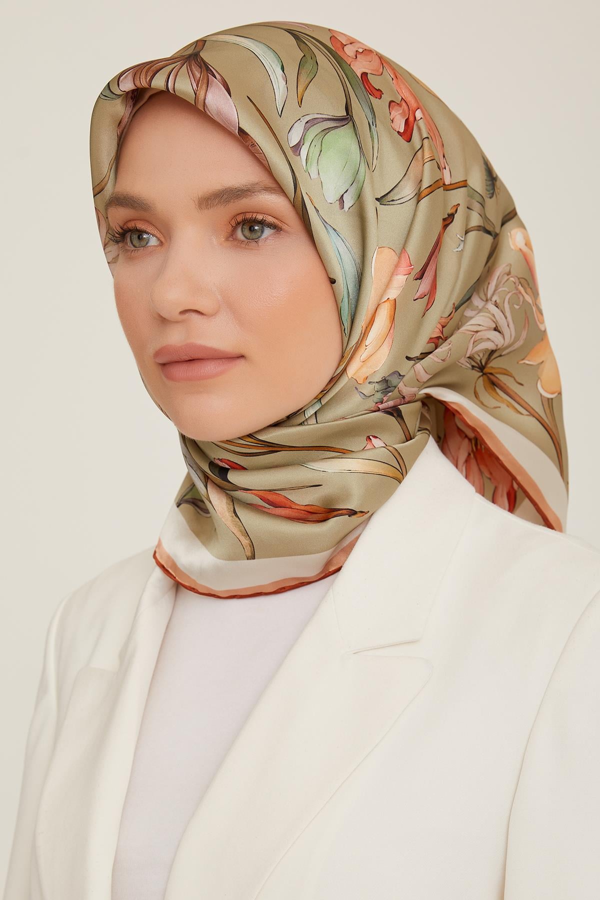 Armine Sport Twill Eşarp - 8825-33 Yağ Yeşili