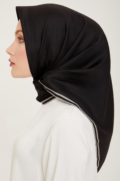 Belli İpek Eşarp - 4009-11 Siyah Twill