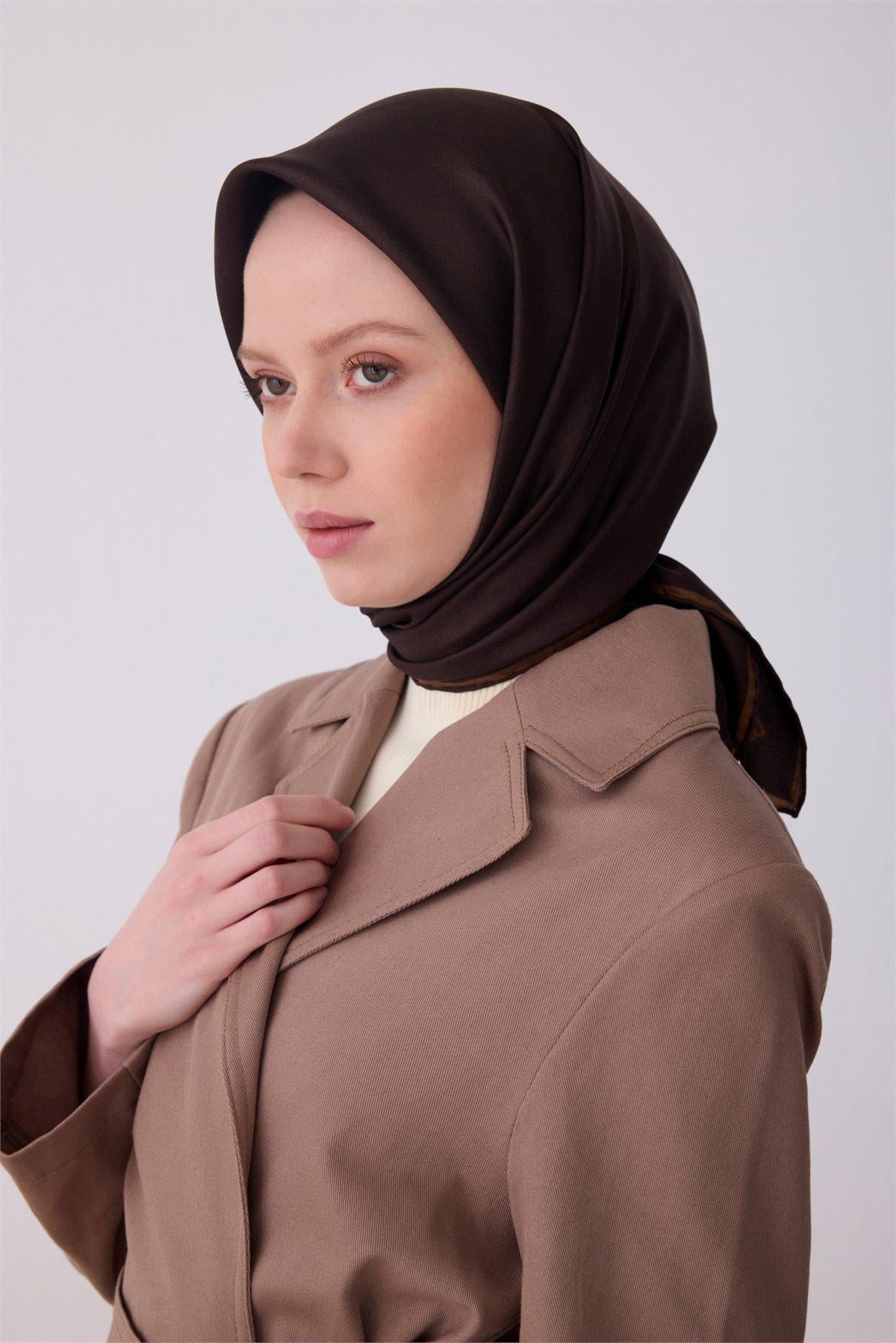 Belli İpek Eşarp - 4305-83 Acı Kahve Twill