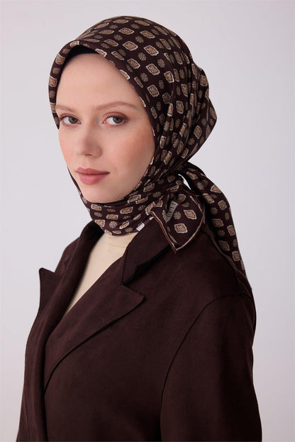 Belli İpek Eşarp - 4308-86 Kahverengi Twill
