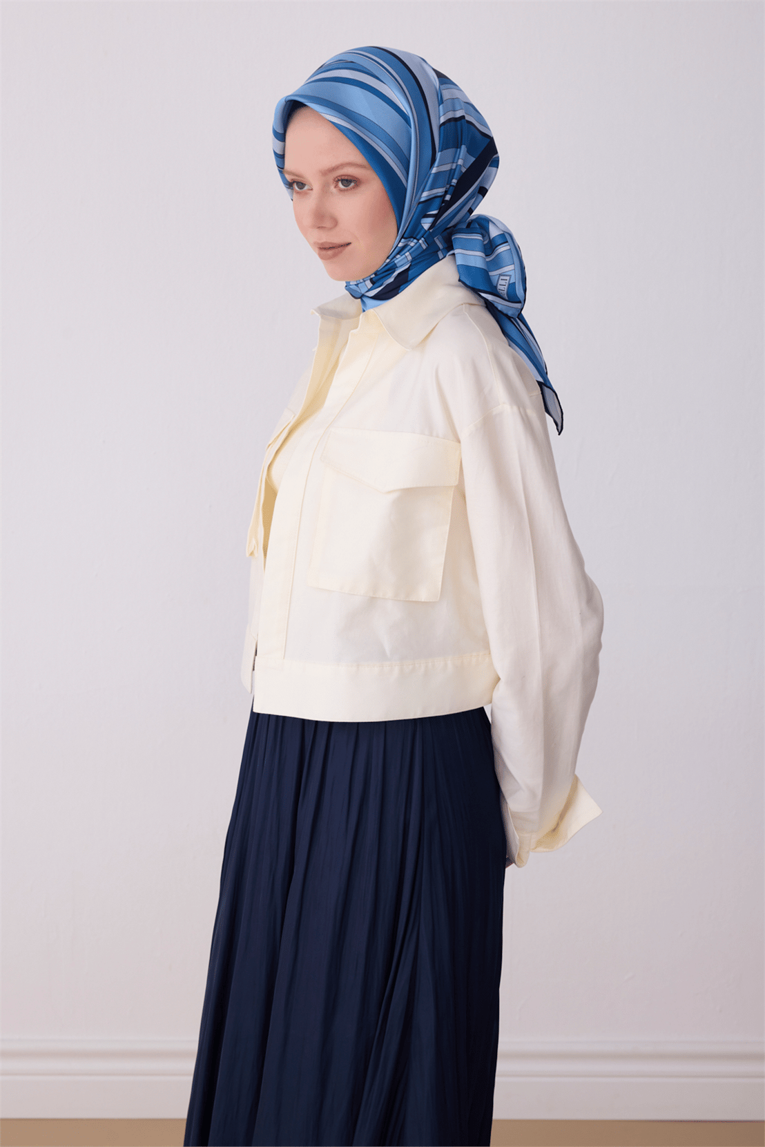 Belli İpek Eşarp - 4311-05 Lacivert Twill