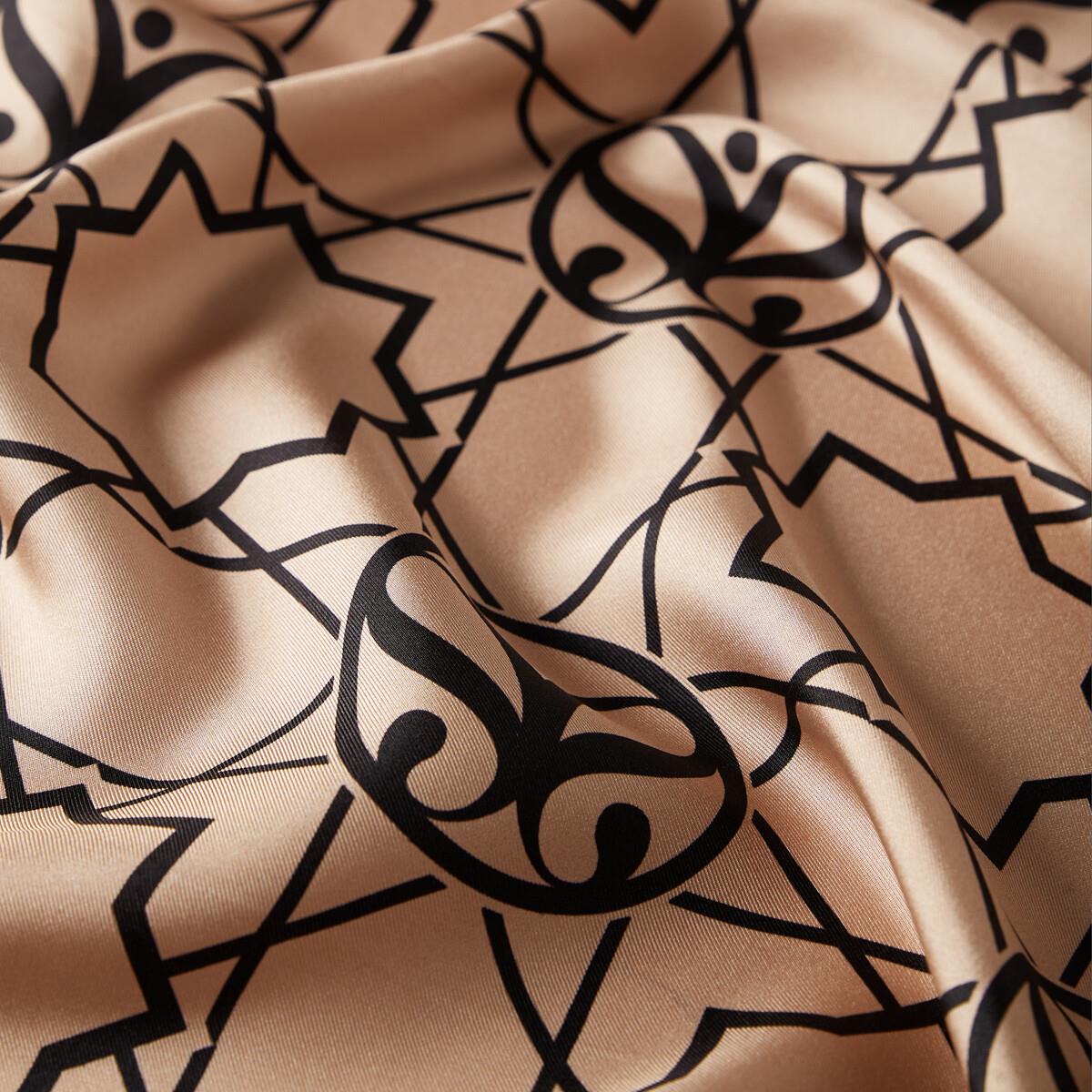 İpekevi Twill İpek Eşarp - Seljuk Monogram - Vizon Siyah
