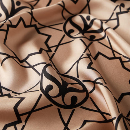 İpekevi Twill İpek Eşarp - Seljuk Monogram - Vizon Siyah