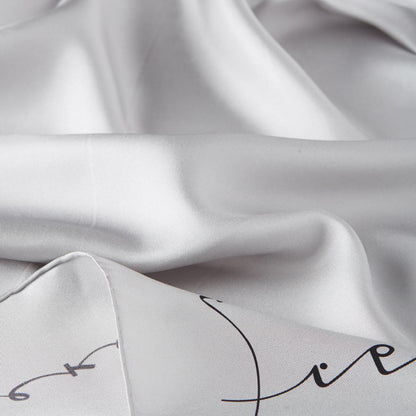 İpekevi Twill İpek Eşarp - Signature - Gümüş Siyah