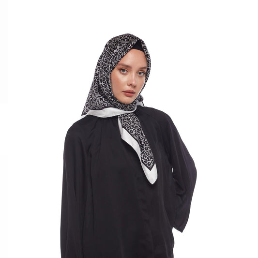 İpekevi Twill İpek Eşarp - Typo Monogram - Siyah Beyaz